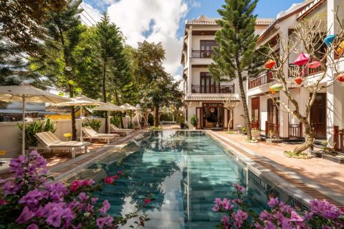 Paradise Boutique Hoi An - New Address 347 Nguyen Tri Phuong — other in 364 Nguyễn Tri Phương, Hoi An Vietnam, 550000