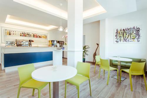 Hotel Stella del Benaco - image 4
