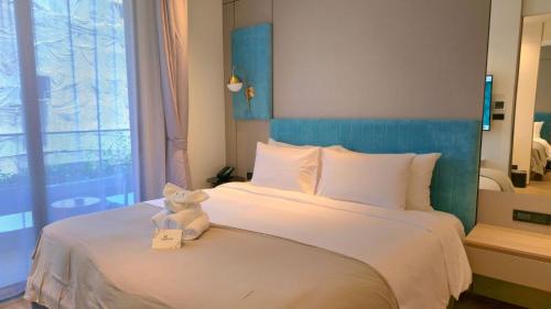 room detail thumbnail 0