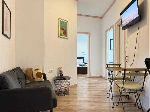 B&B Boutique Two Bedrooms Apartments 4