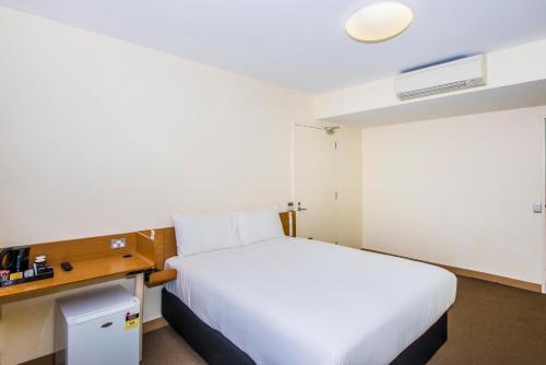 Ibis Budget Sydney Olympic Park - image 4