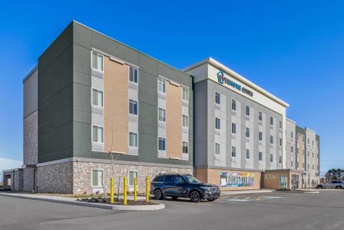 Everhome Suites Rochester Greece - image 4