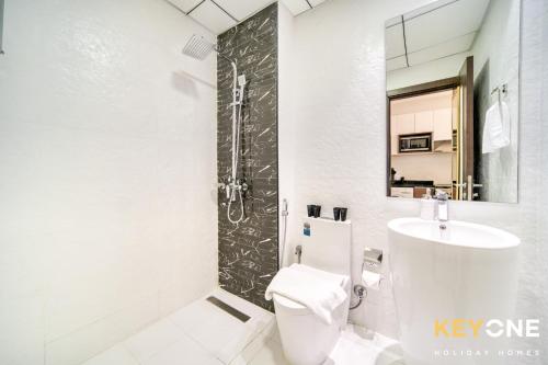 Elz Residence Stylish Studio Living - image 8