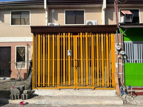 Eko's Crib Unit 5