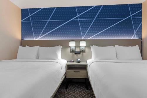 The Staten Island Inn - image 3