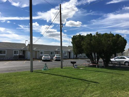 Umatilla Inn & Suites