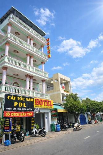 Ánh Sao Hotel HCM - image 3