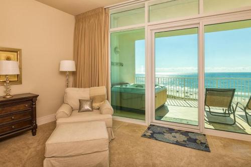 Turquoise Place Unit 404C - image 8