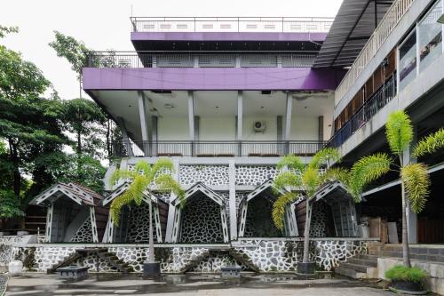 Urbanview Hotel Cianjur City Park by RedDoorz, Cianjur