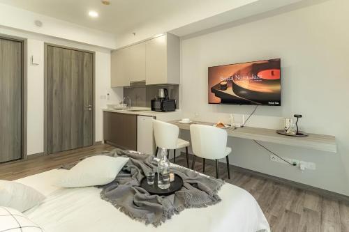 Sky Suite KLCC Kuala Lumpur - image 25
