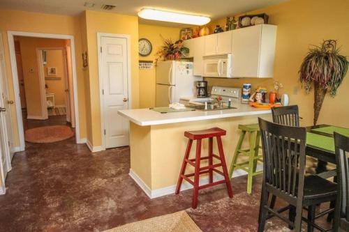 Grand Beach Resort Unit 106 - image 3