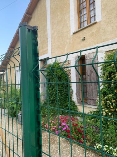 55 metres carres au calme in Marcollin