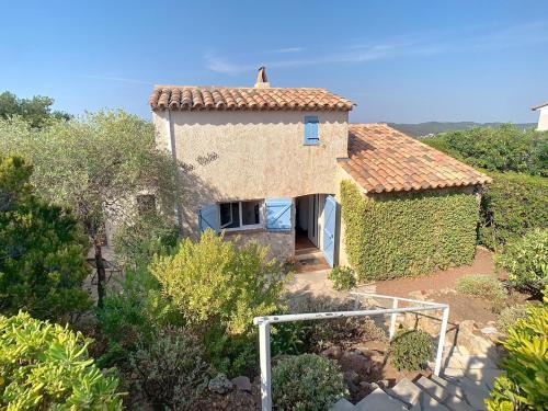 Exterior view, Sea view House beach on foot Cote d'Azur in La Bastide d'Agay