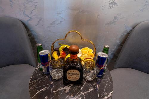 Stay Suite Hotel - image 8