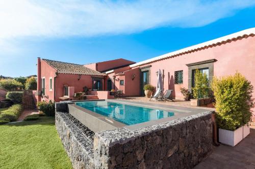 Micanera House – khách sạn tại Viagrande