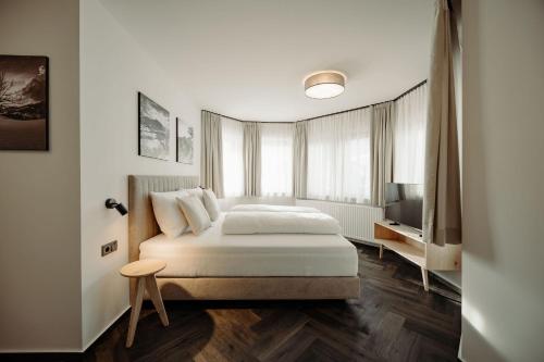 Hotel Bergzeit - image 4