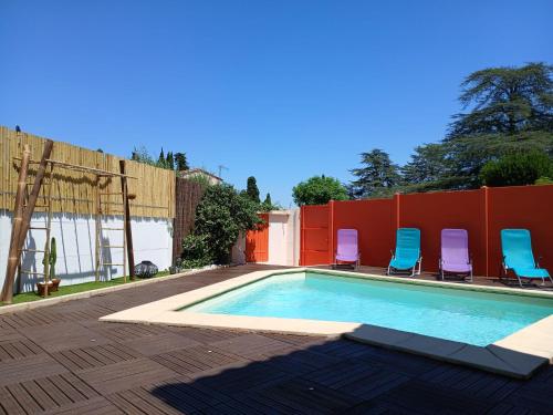 Maison piscine et pkg privés en Petite Camargue gîte à louer Beauvoisin