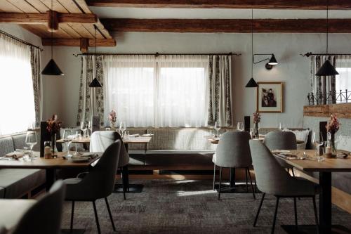 מסעדה, Hotel loj - our kind of place in Flachau