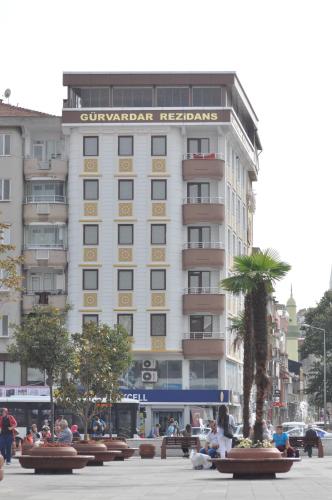  Gurvardar Rezidans in Mustafakemalpaşa