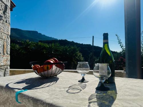 Vaade, Mani Beach House in Kyparissos
