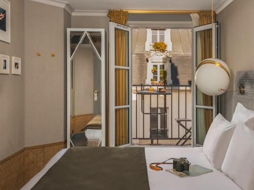 Handsome Hotel By Elegancia - image 5