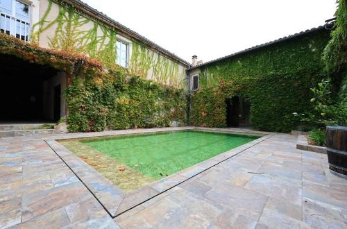 Bégous (Begous) in Valderiès