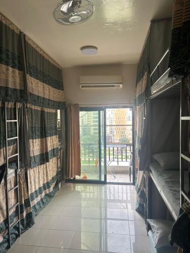 Apartamento de 800 m² en Sharjah Centro Ciudad, con 1 habitación(es) y 1 baño(s) privado(s) (OST Homes Rolla Park View) in Sharjah City Center
