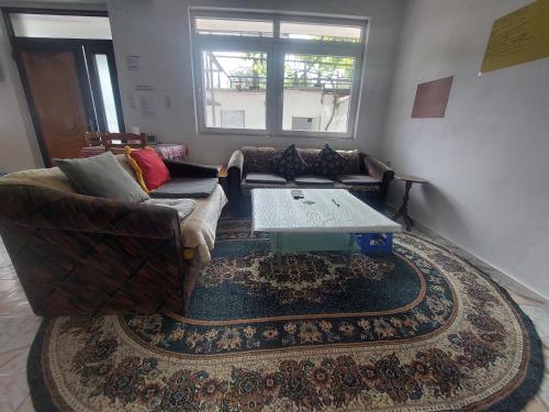D Friendship Apartment - image 5