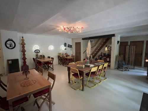 L'Ancienne Taverne Chambres d'hôtes et Gîtes (L'Ancienne Taverne Chambres d'hotes et Gites) in 蘇斯皮耶爾