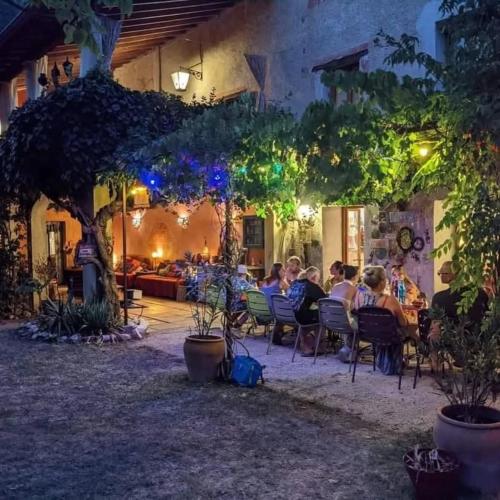 L'Ancienne Taverne Chambres d'hôtes et Gîtes (L'Ancienne Taverne Chambres d'hotes et Gites) in 蘇斯皮耶爾