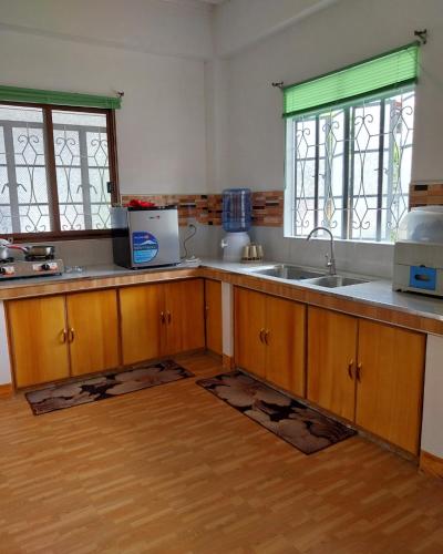 Ag-aggongan Lodge in Asin Road