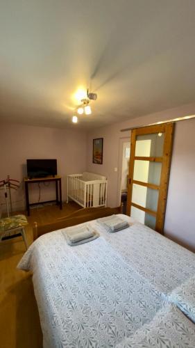 Maisonnette deux couchages in Šantenaj-Sent-Imberta