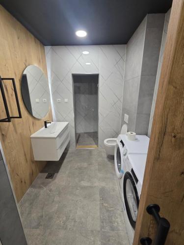Lux spa na reki Krki in Novo Mesto