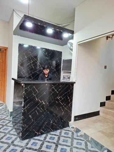 Royal Residency Guest House Karachi in Faisal Cantonment