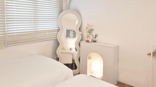 홍대 # Core Stay 201, Сеул (фото 9)