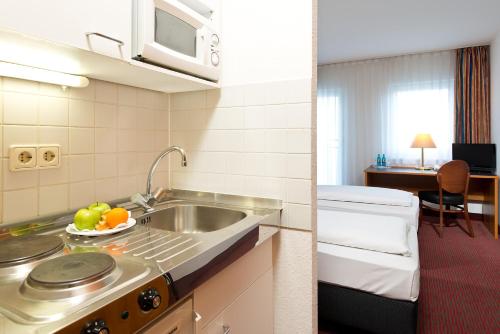 ห้องครัว, ACHAT Hotel Darmstadt Griesheim in ดาร์มชตัท