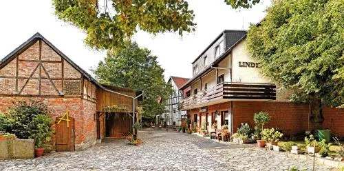 Landgasthaus & Hotel Lindenhof in Königslutter am Elm, Deutschland