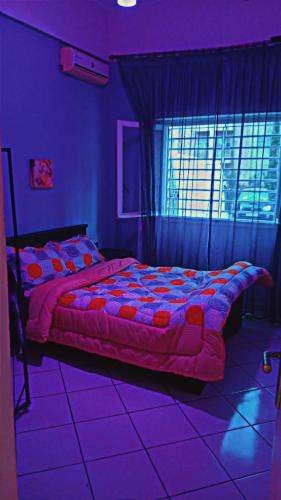 City center air-conditioned Studio Well equipped with 5G WIFI and smart tv (City Center 5G Tech Suite 5min to Beach, 1min to Souk El Had, 7 Step Osmosis Water, MegaLife 25L and) in 암세르나트