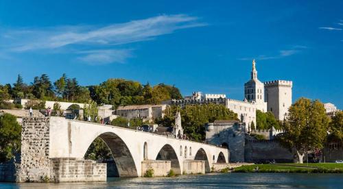 Dernière disponibilité du 28 aout au 4 Septembre -Visitez la Provence- Villa 3 chambres-6 personnes- jardin & piscine