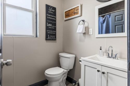 Gateway Duplex Retreat by StayLage - image 10