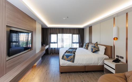 room detail thumbnail 0