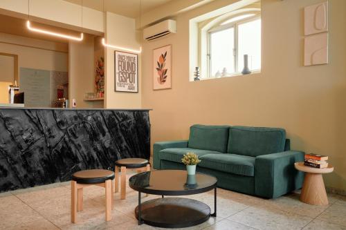 Gspot Hostels & Love Triangles Pizzeria – Lisbon, NY