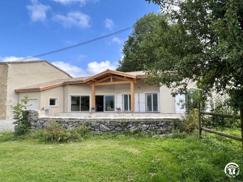 Gîte du tatou (Gite du tatou) in Roquefeuil