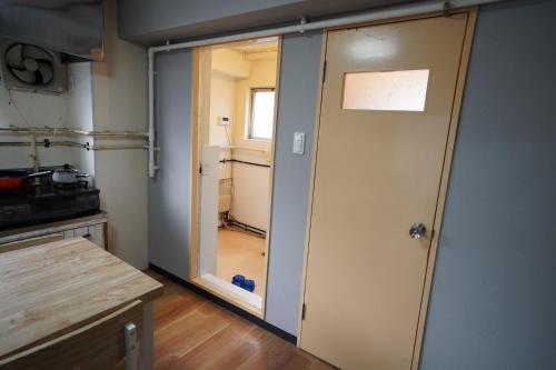 203ROOM 2nd Floor, No Elevator Cozy 2-Bedroom Apartment near Kita-Ikebukuro Station
