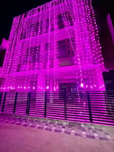 ZenRoofs - 3 BHK Cozy Flat - image 5
