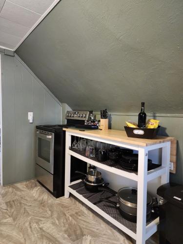 virtuvė, Best Private Apartment in New Glasgow Close to Downtown in Naujasis Glasgas