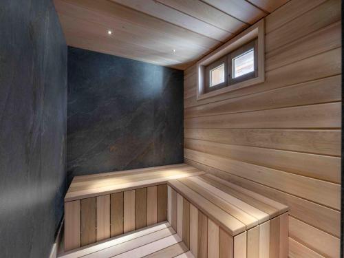 Chalet Meribel Raffort 12 pers, piscine, animaux admis - FR-1-566-84 in Le Raffort