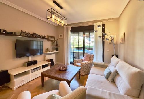Golf Apartment