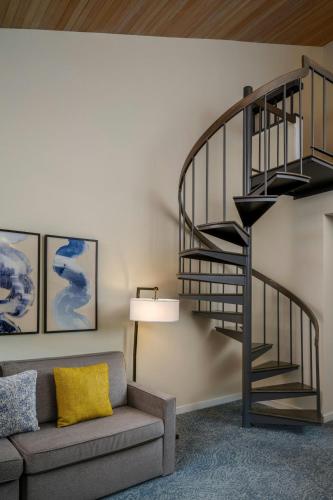 Marriott's StreamSide Douglas at Vail - image 2