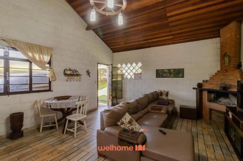 Casa em Igarata com Acesso ao Lago e Piscina in Igaratá